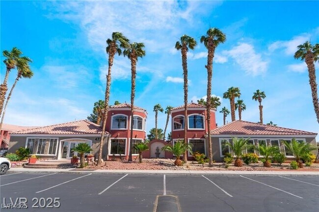Building Photo - 4730 E Craig Rd