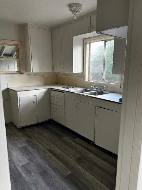 Building Photo - 1075 Rural Ave SE