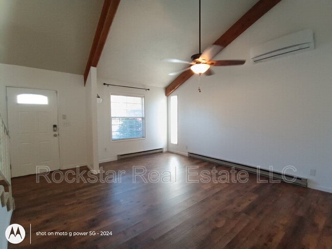 Building Photo - 3512 E 32nd Ave