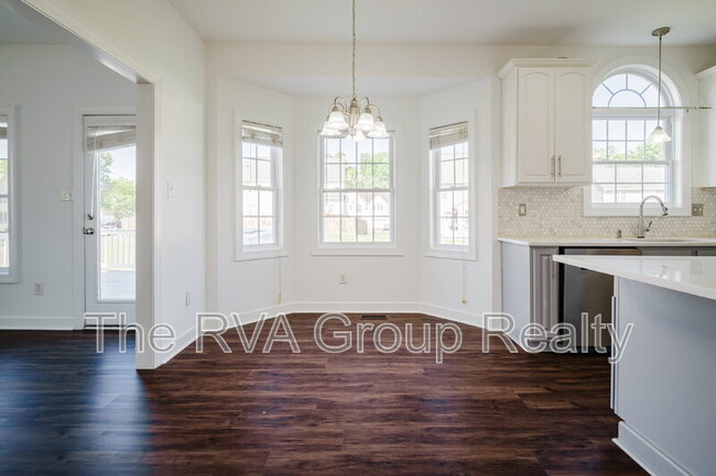 Building Photo - 4900 Lofton Dr
