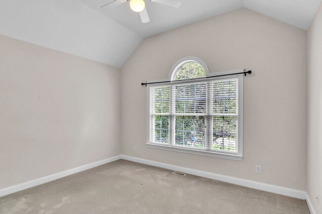 Building Photo - Ranch Floorplan with Upstairs Bonus Room on .78 acres! 2 Car Garage