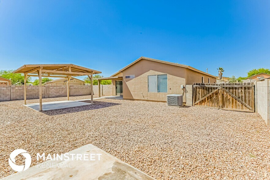 Building Photo - 3755 W Fitzwater Ct