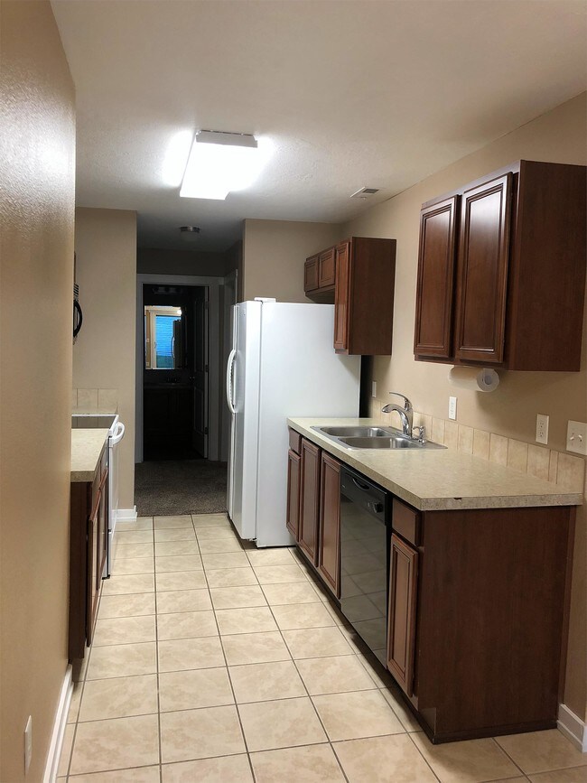 Building Photo - 8854 W Candleston Ct