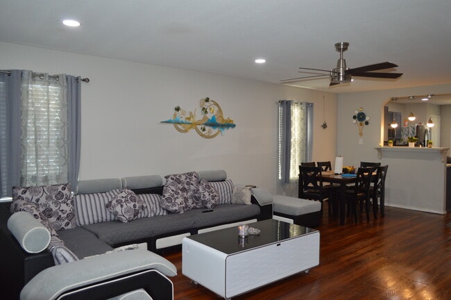 Building Photo - 20603 Liatris Ln