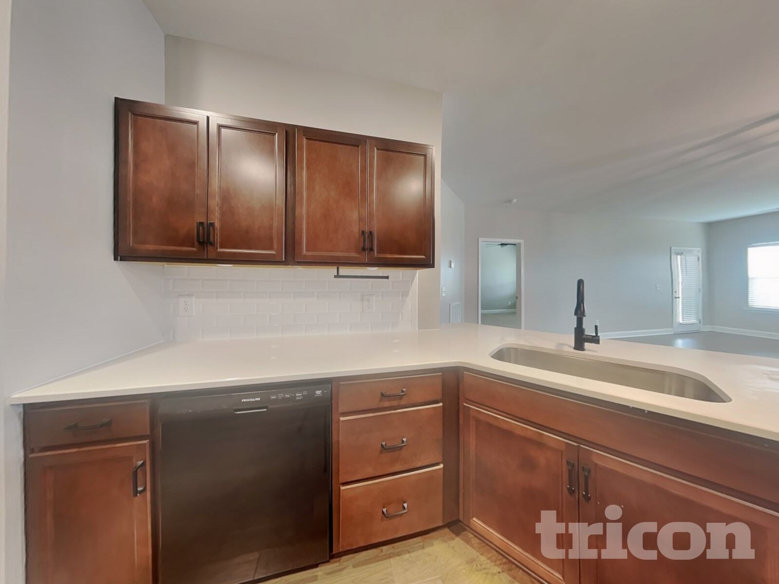 Building Photo - 1013 Wickshire Dr
