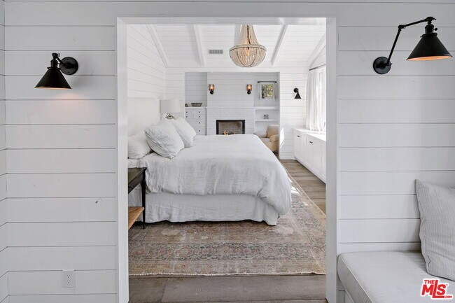 Building Photo - 821 Nowita Pl