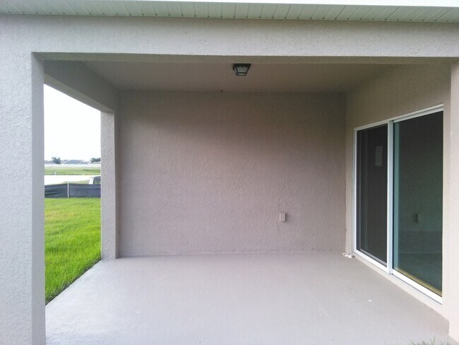 Building Photo - Overlook Reserve-3252 Emilio Pl Kissimmee, FL 34758