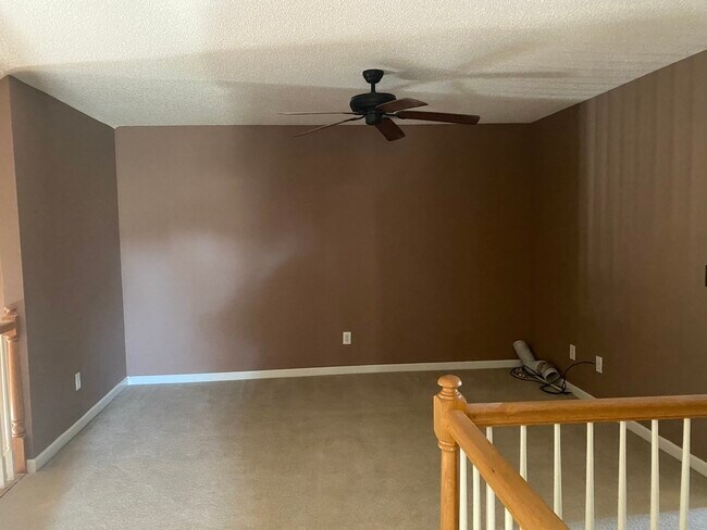 Building Photo - 104 Alexandria Blvd