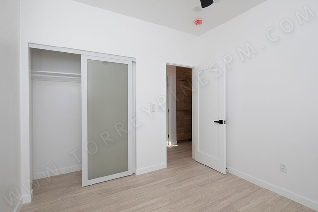 Building Photo - *OPEN HOUSE: 5/3 1:30-4:00PM* 2 Br in Clai...