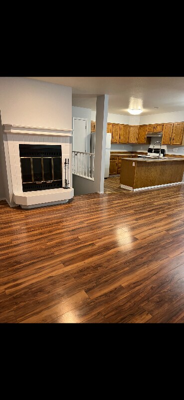 Building Photo - 981 E Snohomish Ave