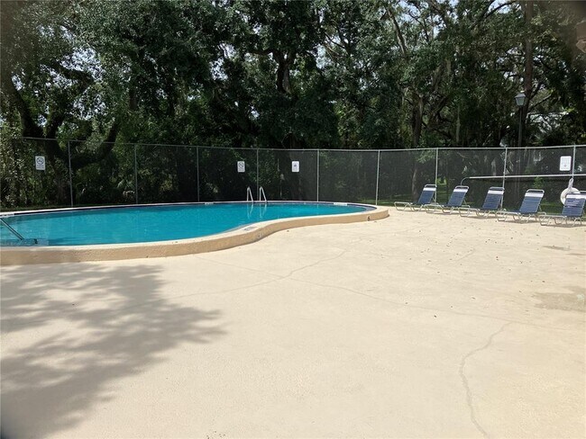 Building Photo - 11703 Raintree Village Blvd