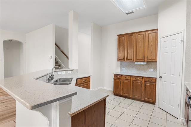 Building Photo - 3203 Rainburst Ln