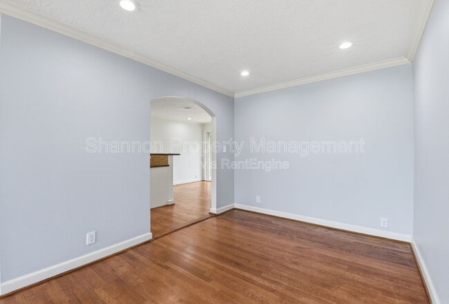 Building Photo - 2019 Brimberry St