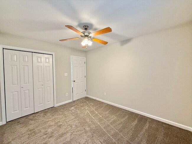 Building Photo - Newly Updated 3BD, 2.5BA Raleigh Home with a 1-Car Attached Garage in an HOA Community with Ameni...