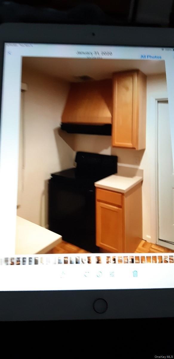 Building Photo - 28 Ledgewood Cir