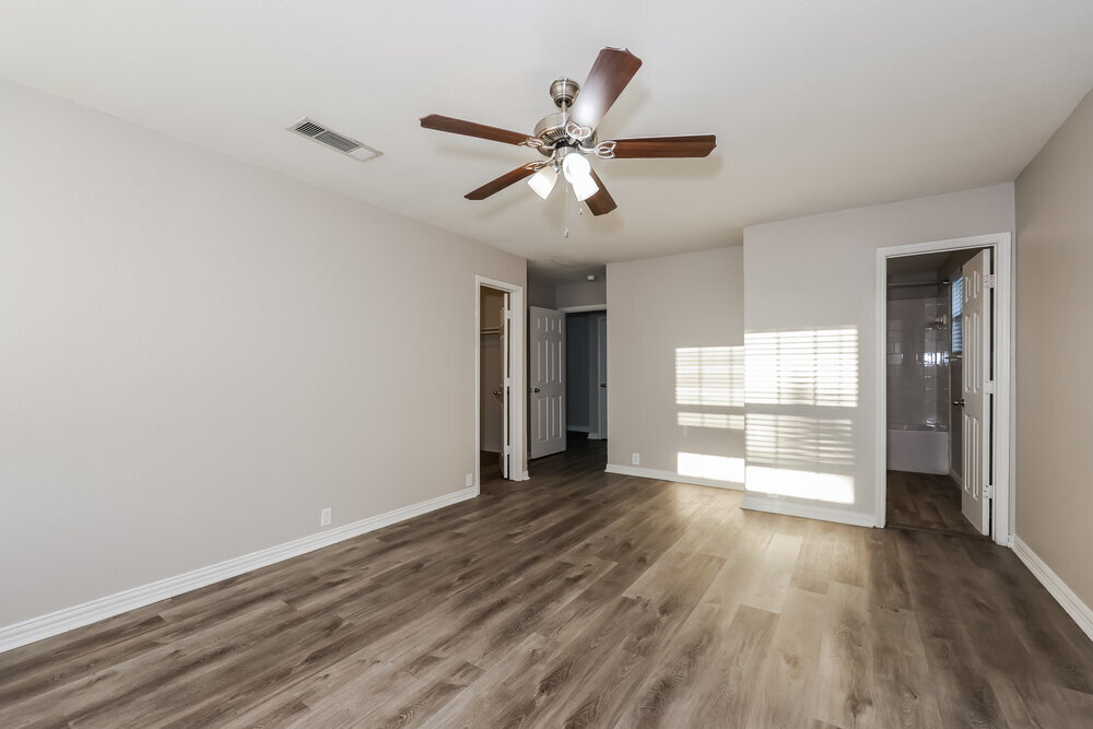 Building Photo - 1820 Berkley Dr