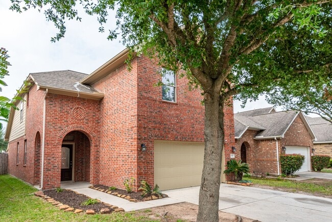 Building Photo - 1702 Bonnyton Ln
