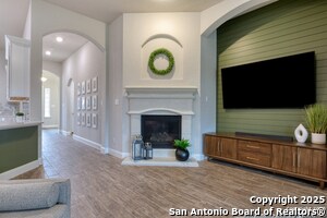 Building Photo - 2123 Bailey Forest