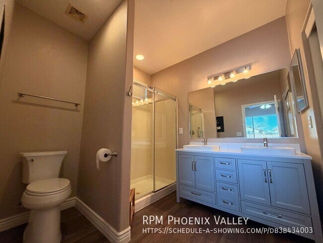 Building Photo - 1742 W Owens Way