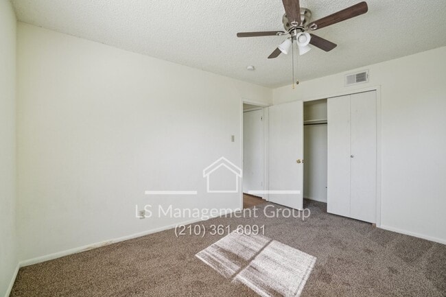 Building Photo - 6607 Cherryleaf St