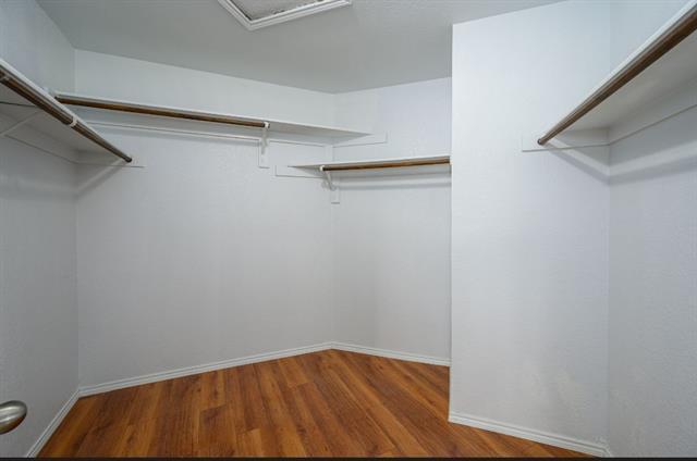 Building Photo - 800 Cormorant Dr