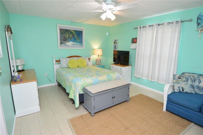 Building Photo - 12760 Indian Rocks Rd