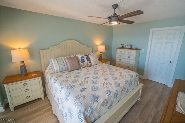 Building Photo - 26000 Hickory Blvd