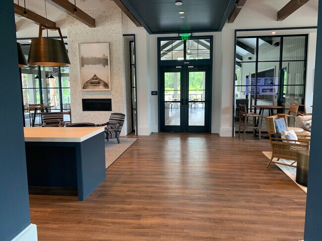 Building Photo - 75451 Sunberry Dr