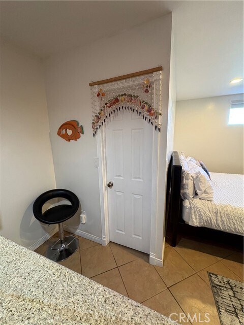 Building Photo - 27661 Eastvale Rd