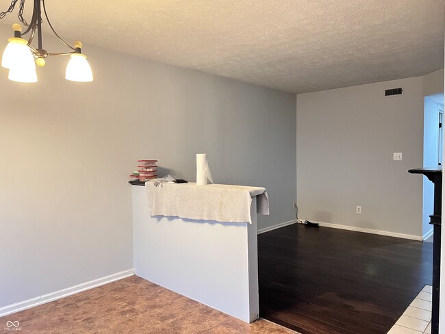 Building Photo - 506 Walbridge St