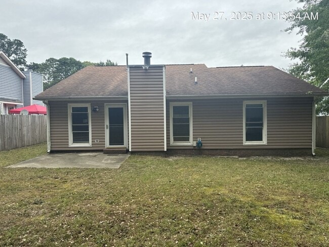 Building Photo - 1641 Veanna Dr