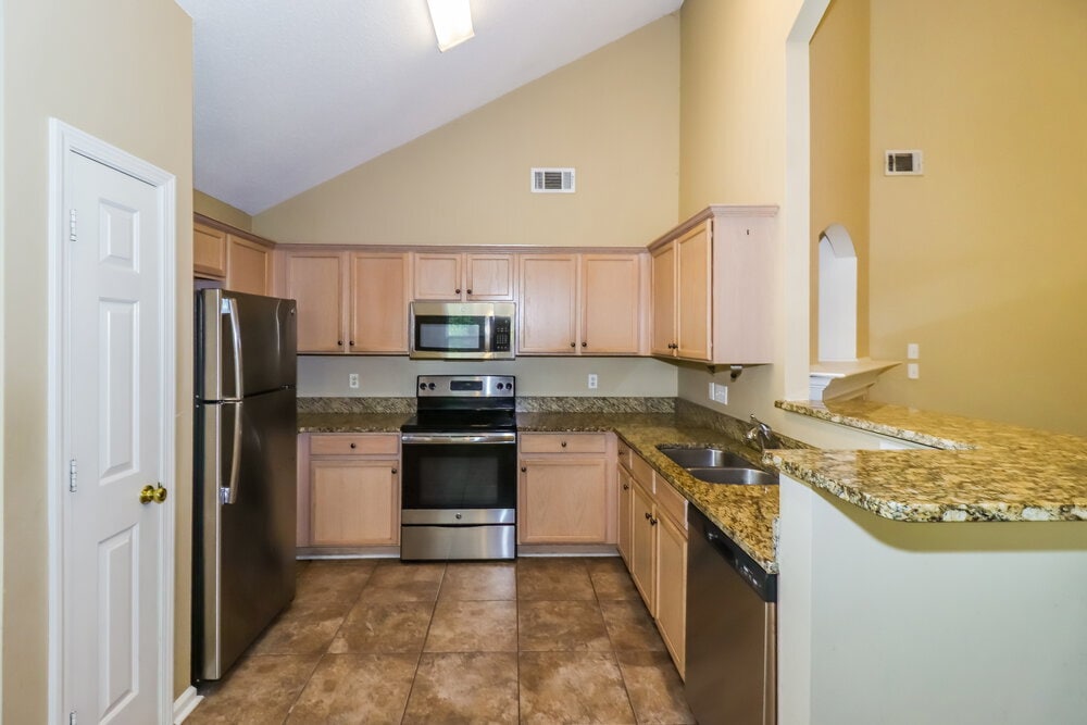 Building Photo - 944 Shorey Ln