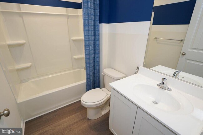 Building Photo - 1624 Severn St