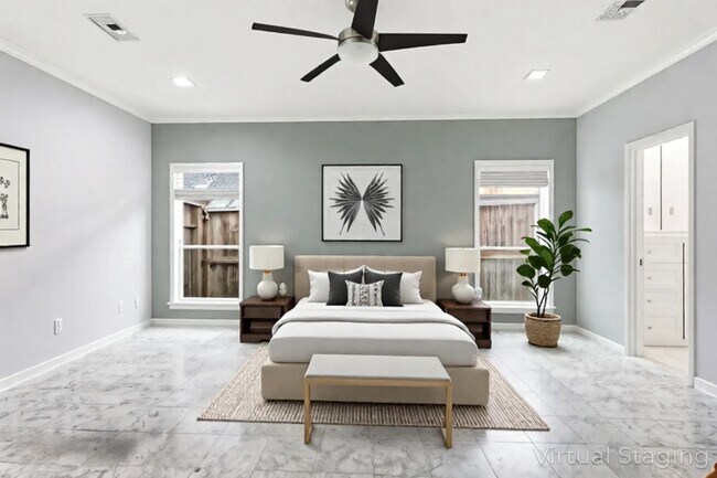 Building Photo - 11507 Del Monte Dr