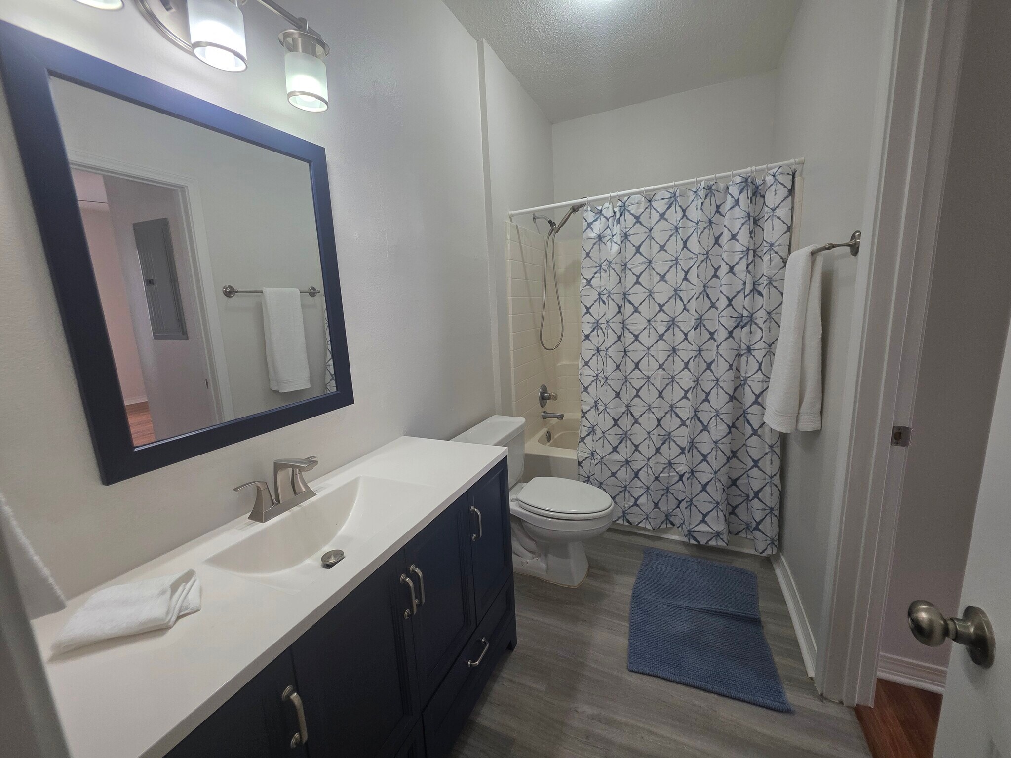 Building Photo - 503 Spartan Dr