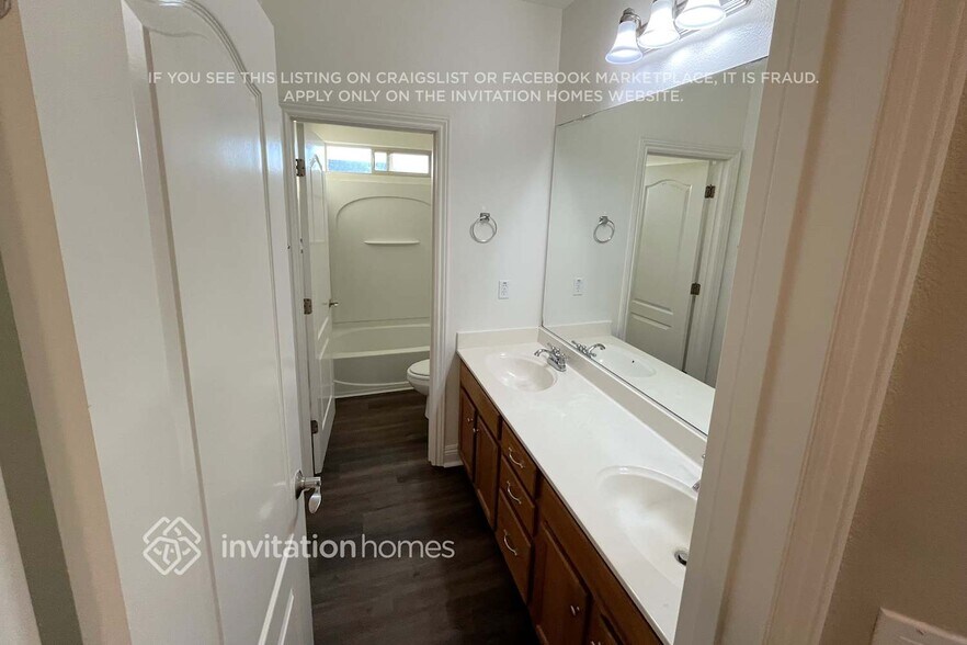 Building Photo - 4039 Huston Way