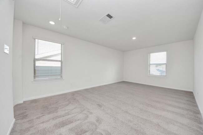 Building Photo - 17322 Texas Willow Dr