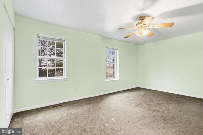 Building Photo - 503 Barrington Ct