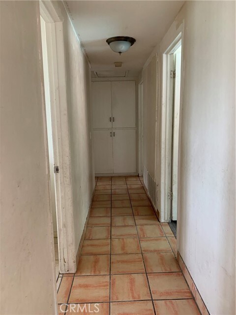 Building Photo - 2282 E 17th St