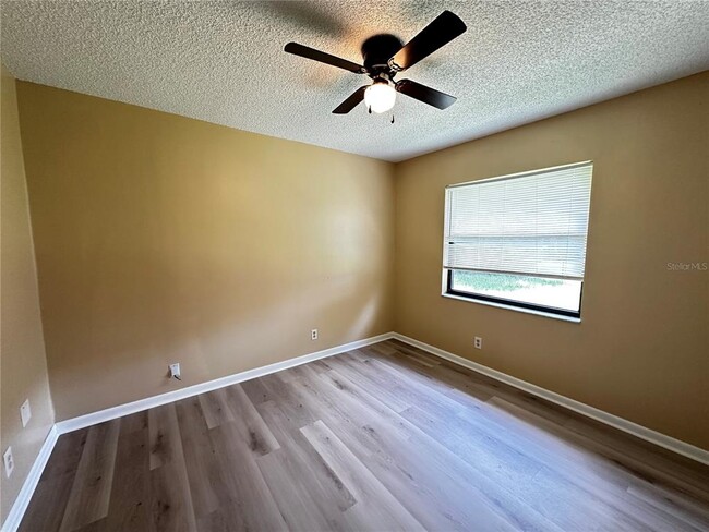 Building Photo - 3570 SE 135th Ln