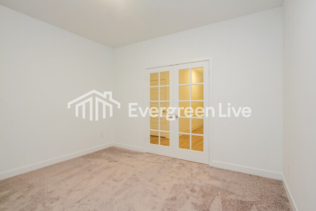 Building Photo - 947 Penrose Pl