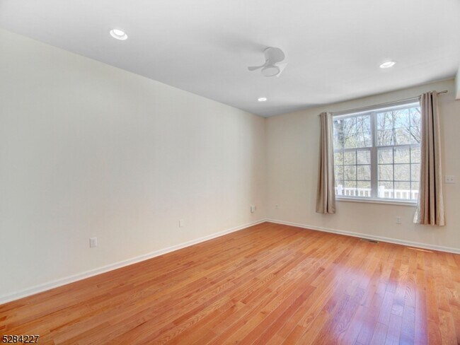 Building Photo - 44 Lamerson Cir