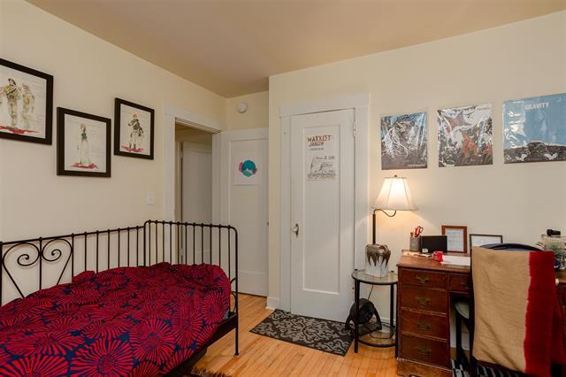 Building Photo - 167 Loomis St