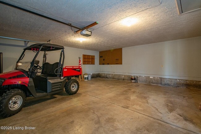 Building Photo - 41 Raspberry Ct
