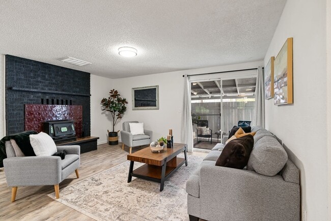 Building Photo - 6902 Alpine Way - Located in West Valley