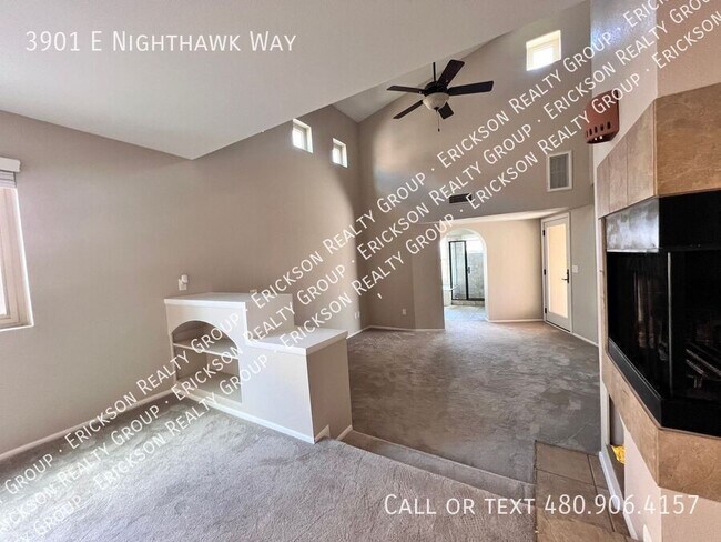 Building Photo - 3901 E Nighthawk Wy