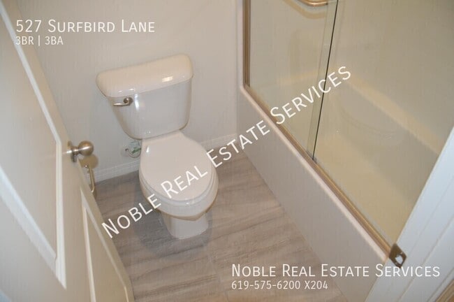 Building Photo - 527 Surfbird Ln