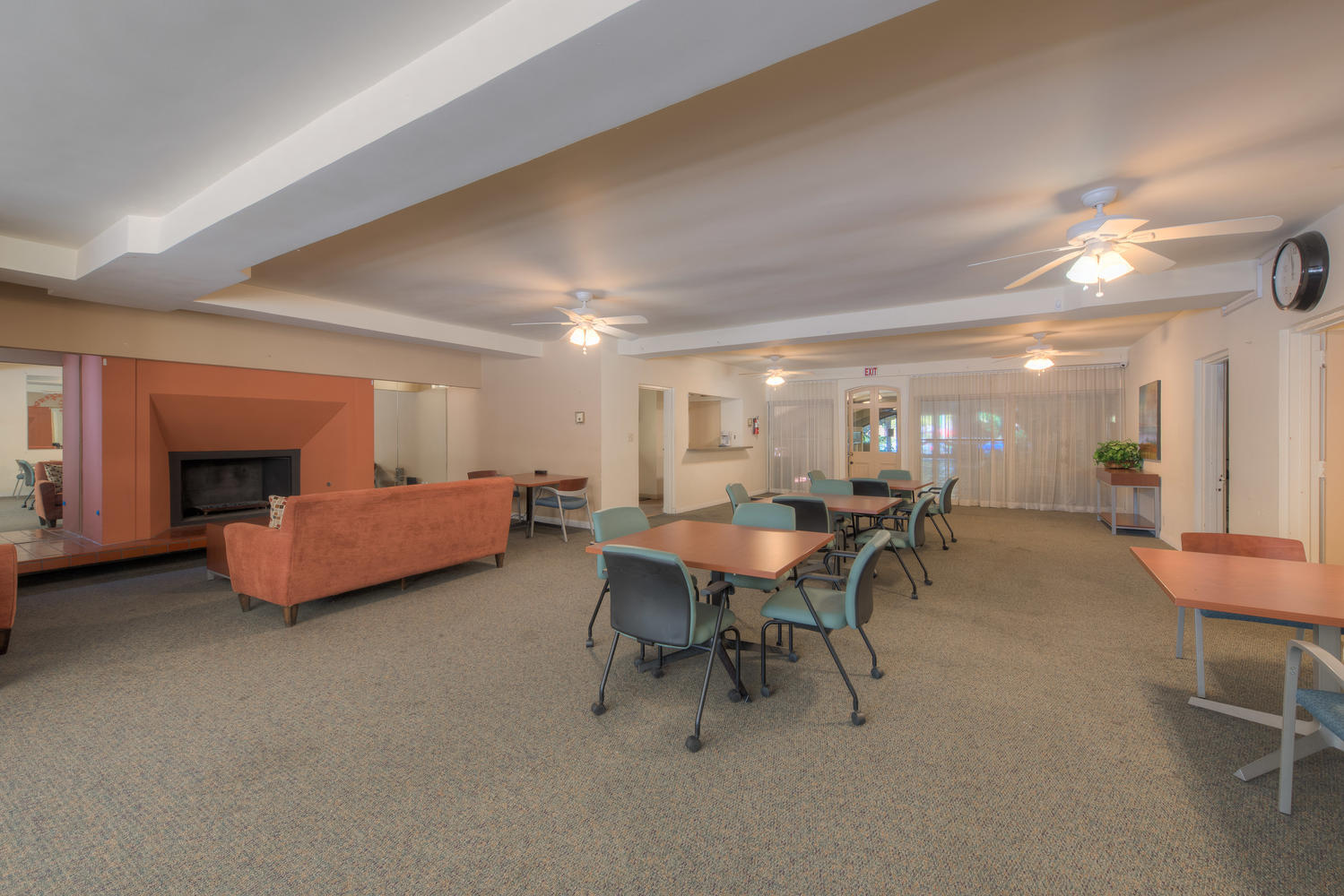 Building Photo - 5600 Kensington Way