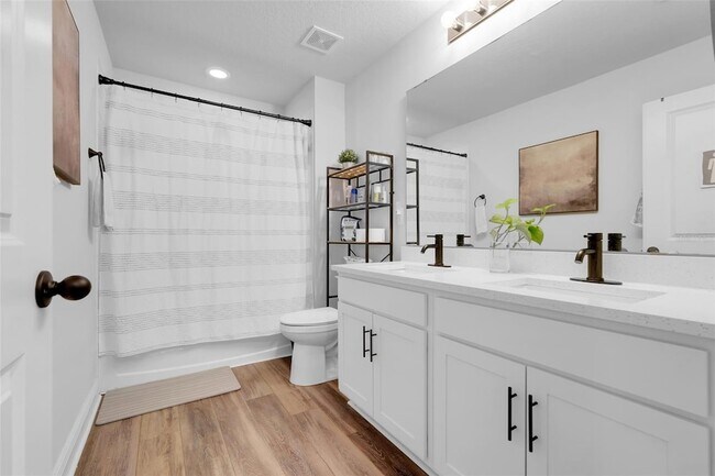 Building Photo - 3528 Bristol Cove Ln