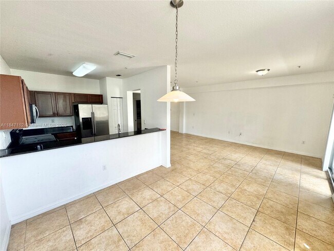 Building Photo - 10800 NW 88th Terrace
